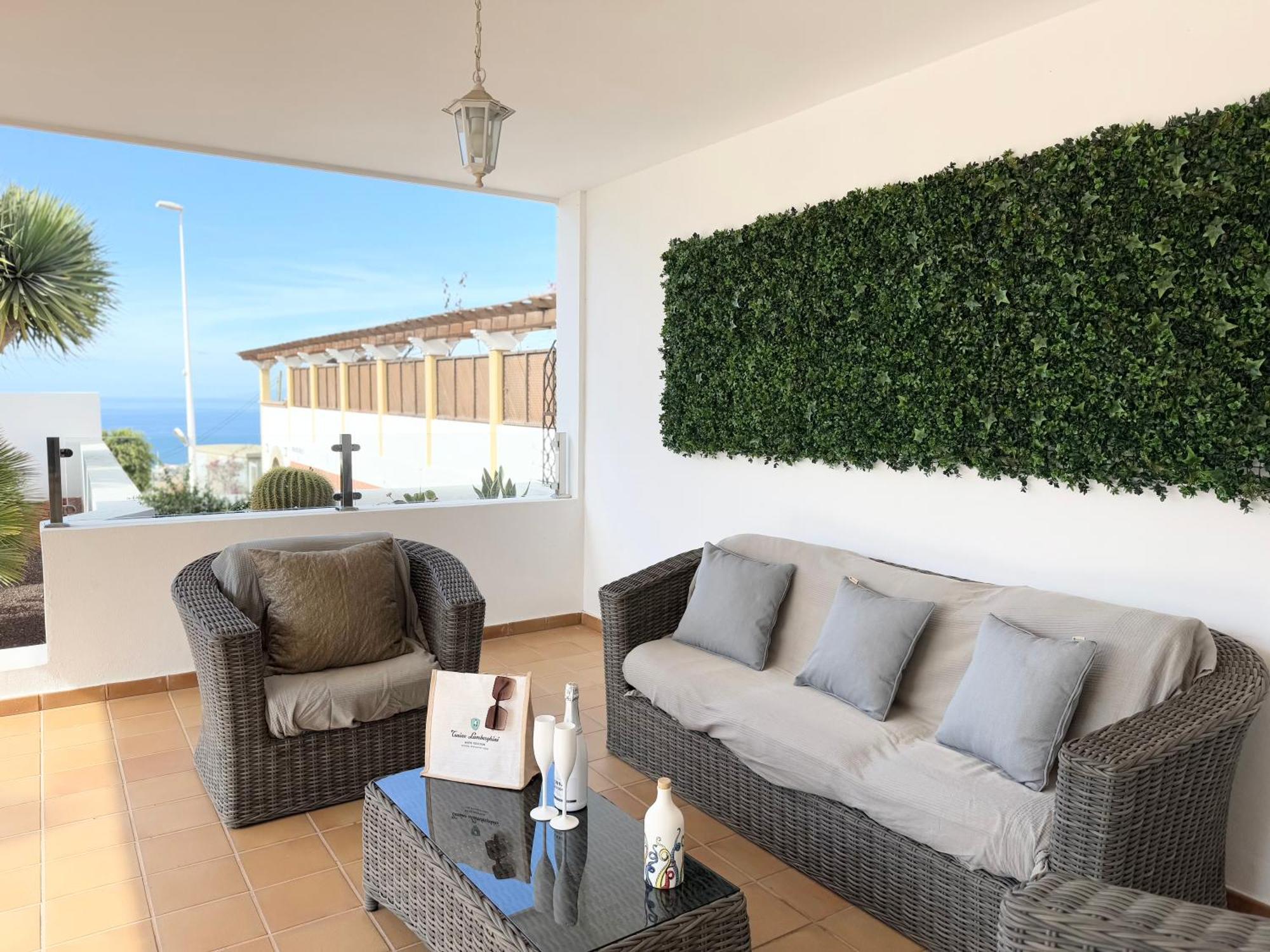 Villa Amorio A Spacious Modern Getaway With A Private Heated Pool & Sea Views Адехе Екстериор снимка